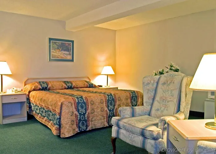 The Emerald House Hotel