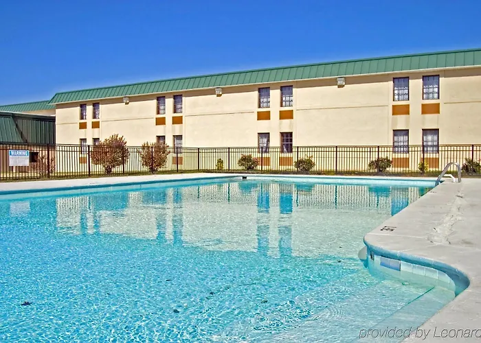 The Emerald House Hotel