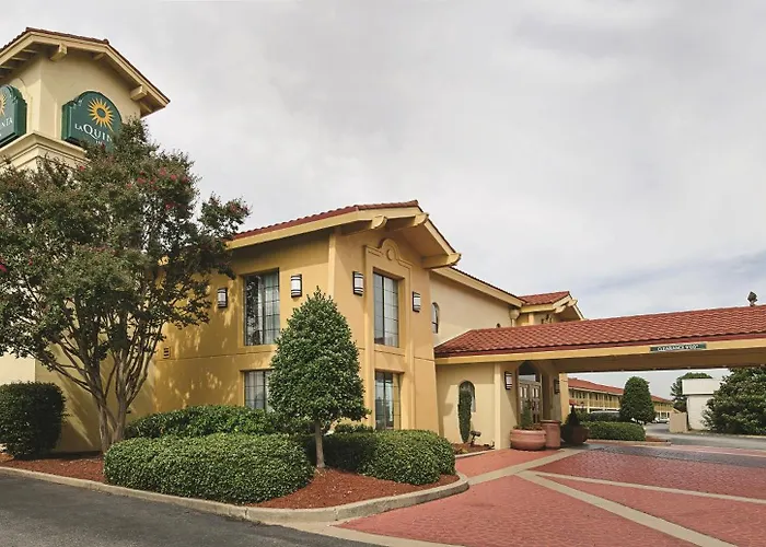 Baymont By Wyndham Greenville Woodruff Rd