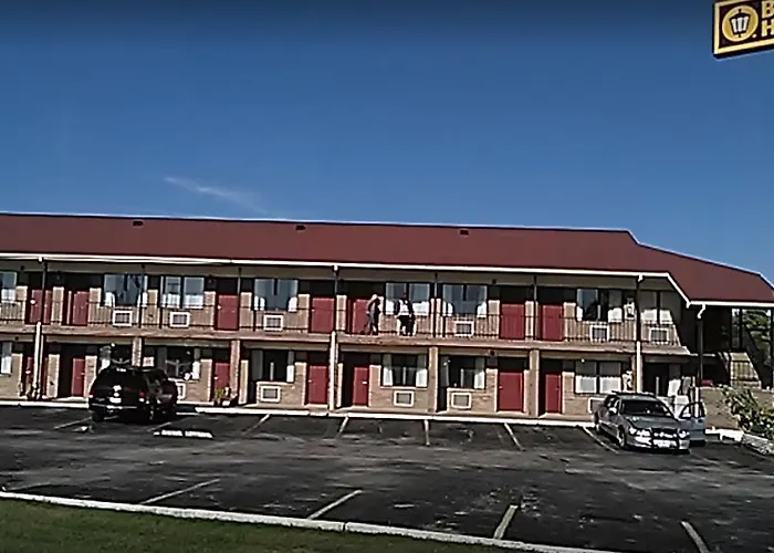 Budget Host Inn