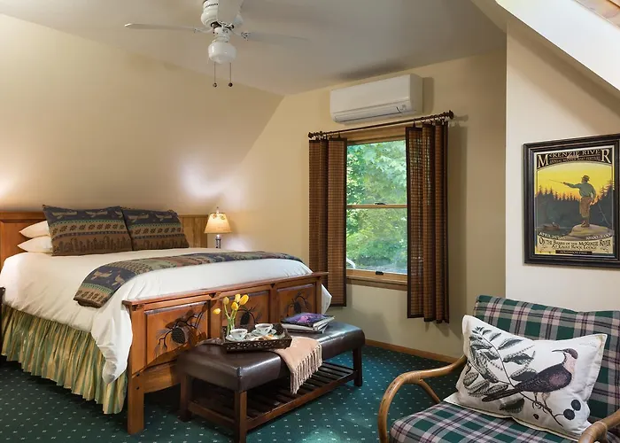Eagle Rock Lodge