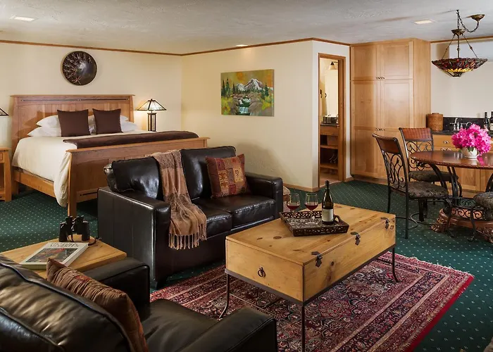 Eagle Rock Lodge