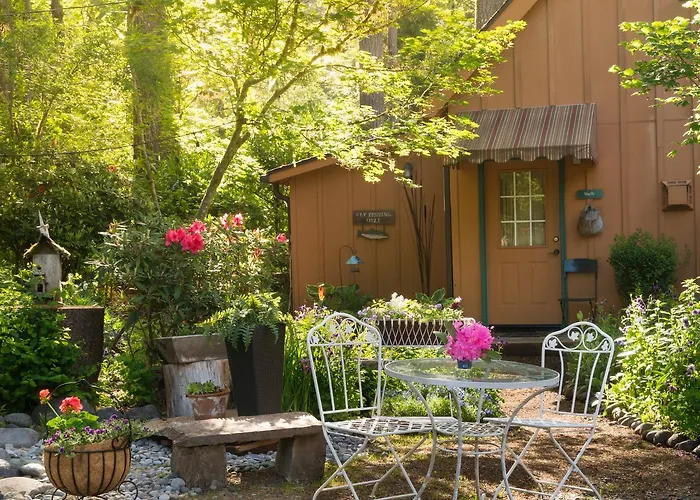 Eagle Rock Lodge
