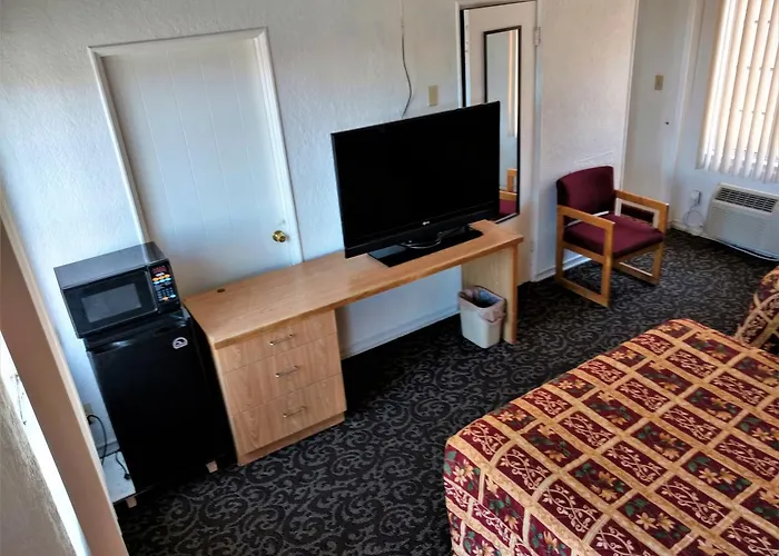 Highland Tower Motel