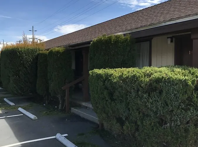 Gold Pan Lodge