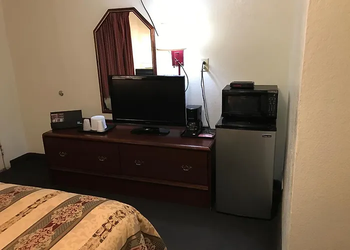Budget Inn Of Brownfield