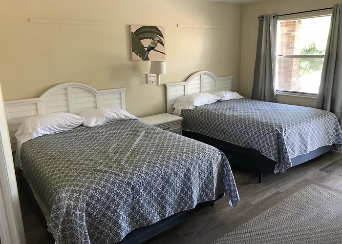 Pennwood Motor Lodge