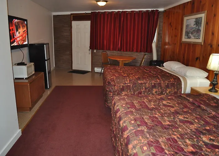 Golden Lion Motel