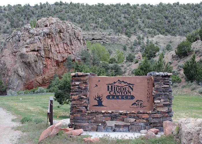 Hidden Canyon Retreat