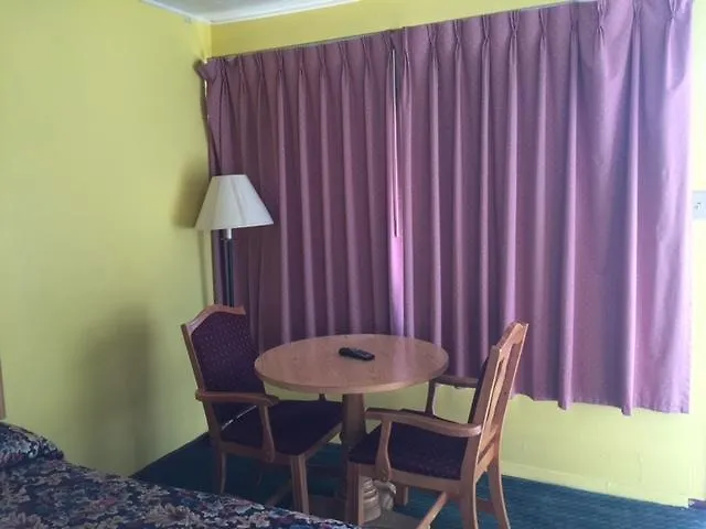 Statesman Inn