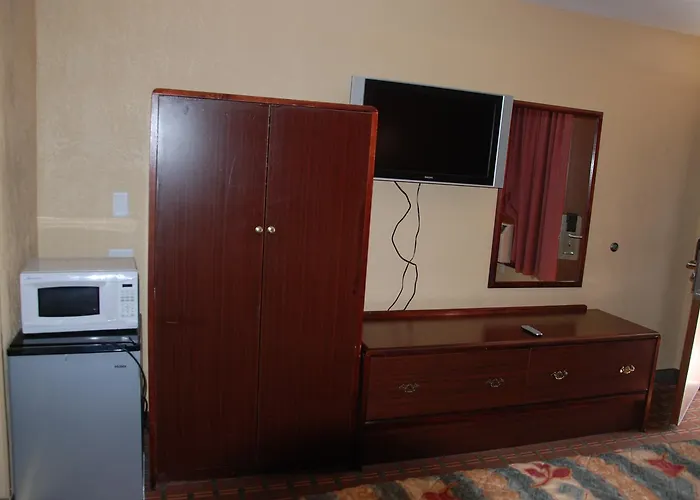 Mount Laurel Motel