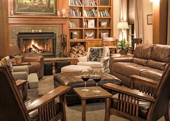 Mccloud Hotel