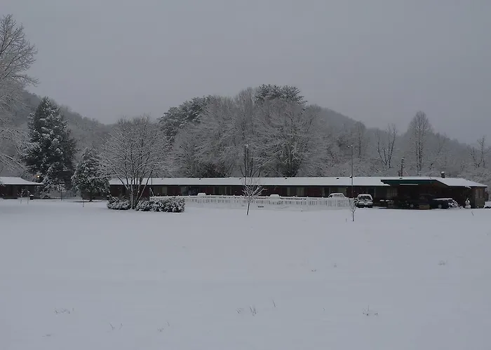 Two Rivers Lodge