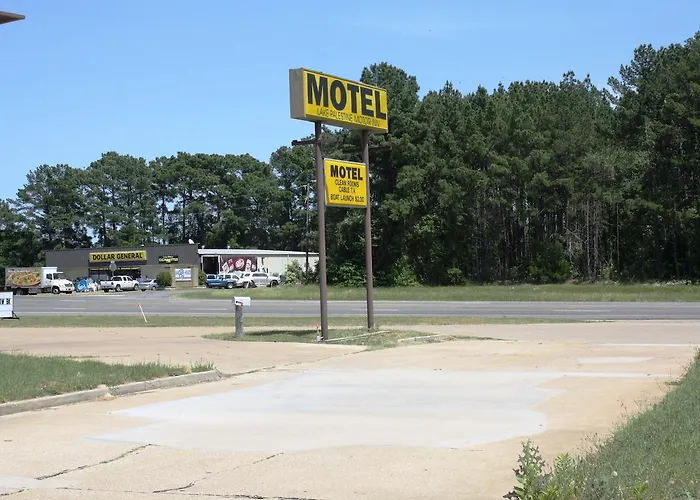 Lake Palestine Motor Inn