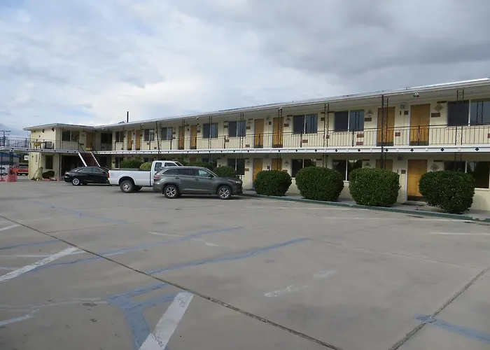 Holiday Lodge