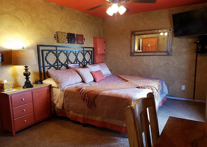 Los Milagros Hotel