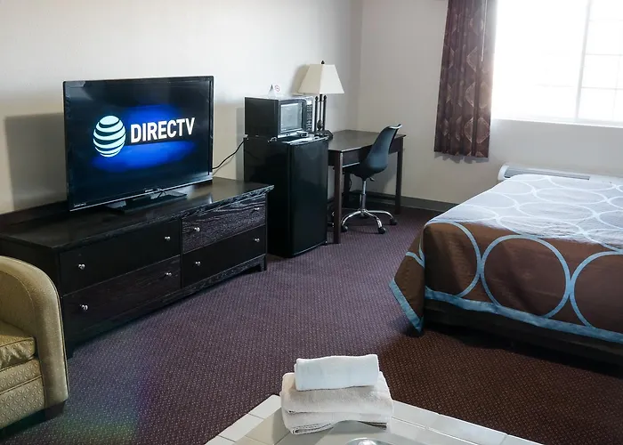 Cobblestone Inn & Suites - Platteville