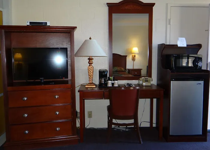 Economy Inn