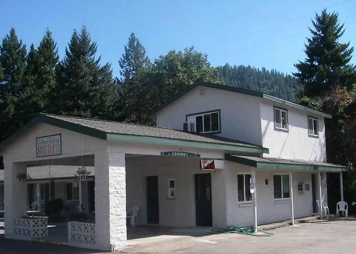 Forest Lodge Motel
