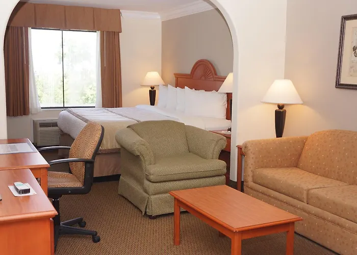 Best Western Isabelle Court
