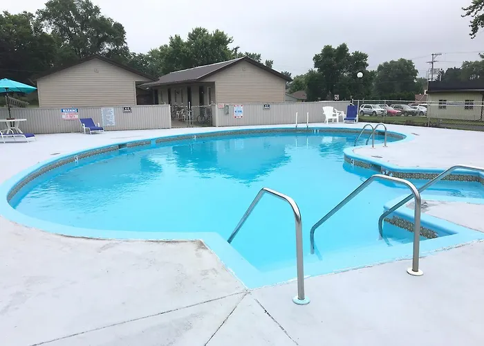 Campus Inn Baraboo