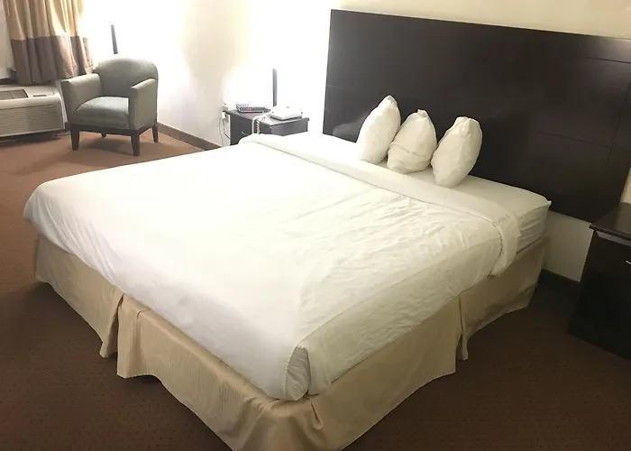 Lumberton Inn