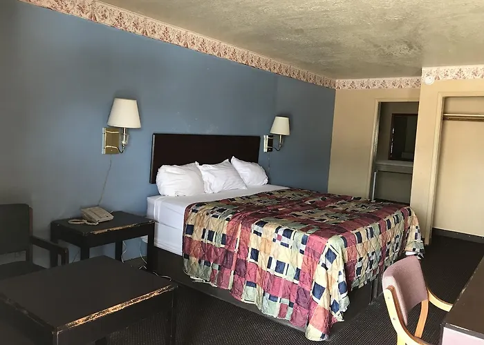 Deluxe Inn Kilgore