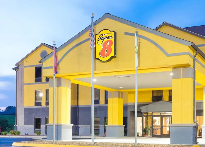 Super 8 By Wyndham Crossville Tn
