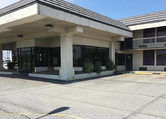 Sikeston Inn