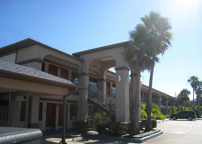 Oxford Inn And Suites Nasa