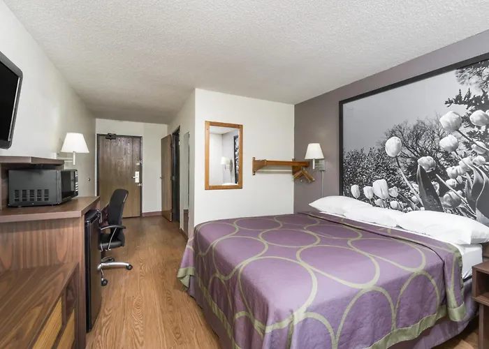 Super 8 By Wyndham Zanesville