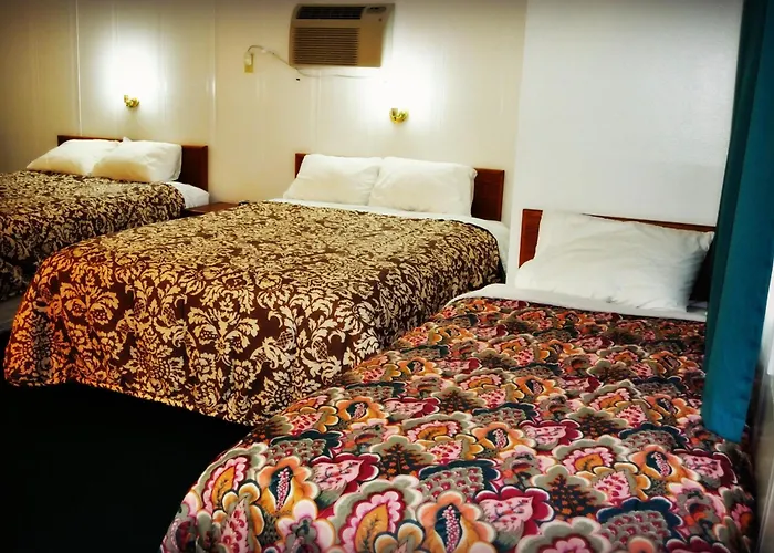 Town House Motel