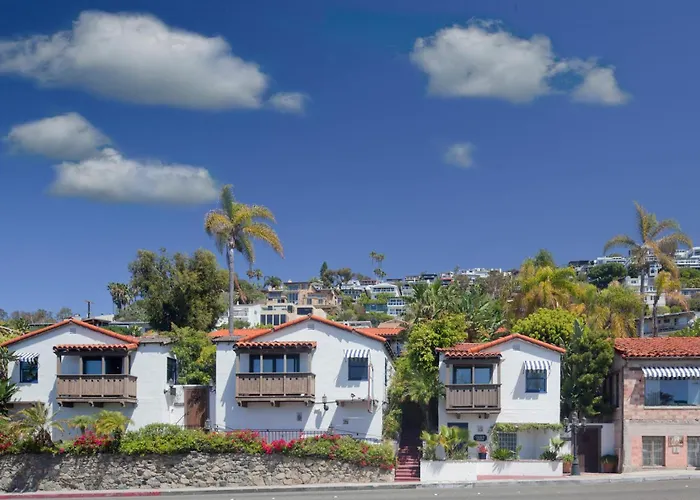 Casa Laguna Hotel & Spa