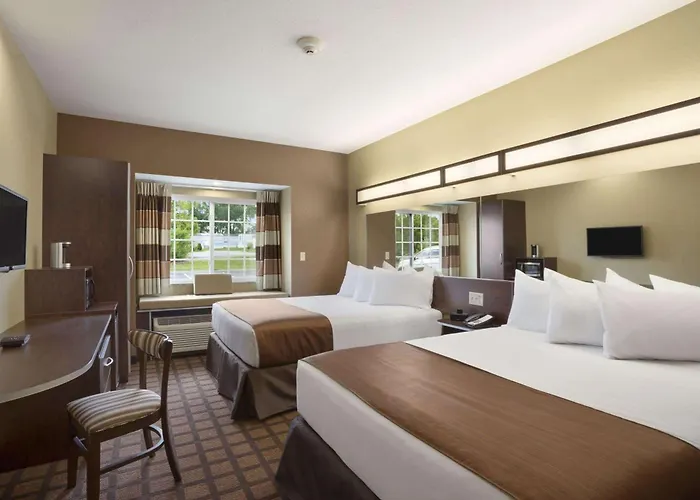 Microtel Inn And Suites Carrollton