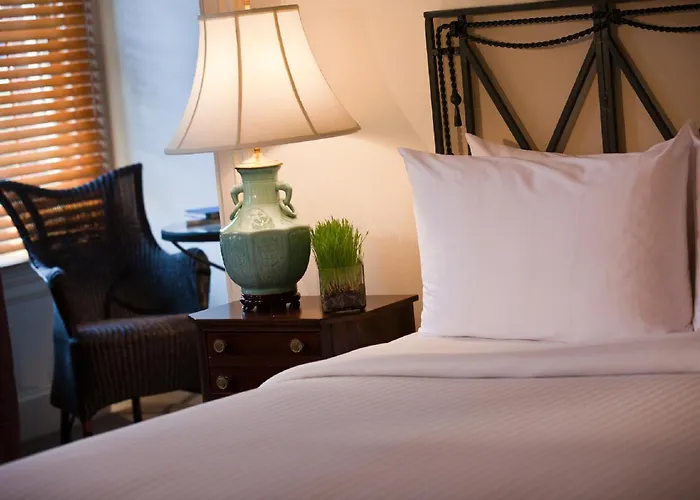 Hotel Lombardy