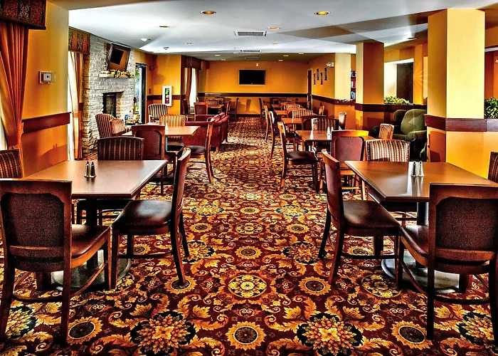 The Lotus Suites At Midlane Golf Resort
