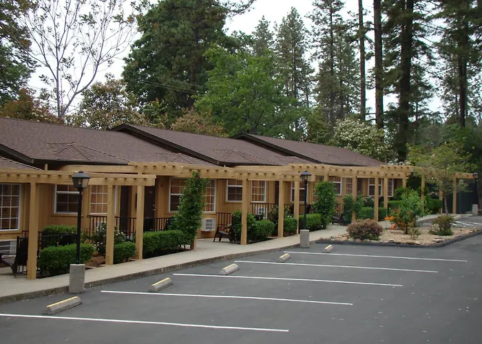 Ponderosa Gardens Motel