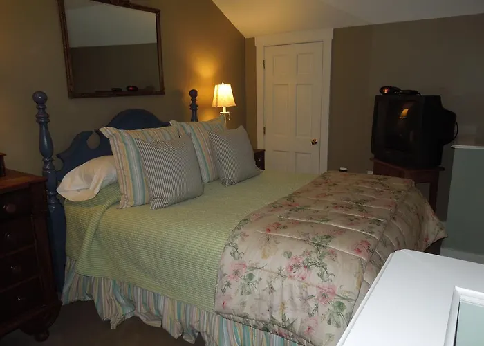 Mary Prentiss Inn