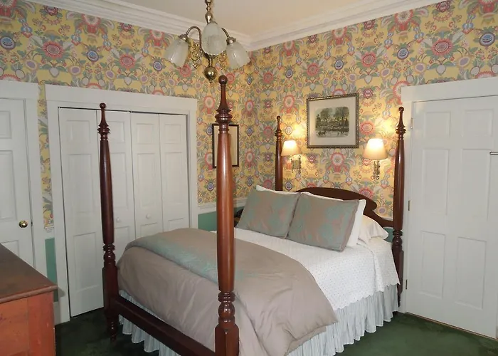 Mary Prentiss Inn