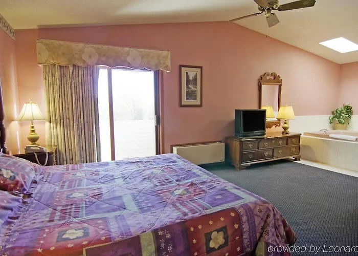 Campus Inn Baraboo