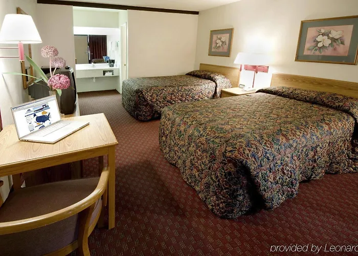 Americas Best Value Inn & Suites
