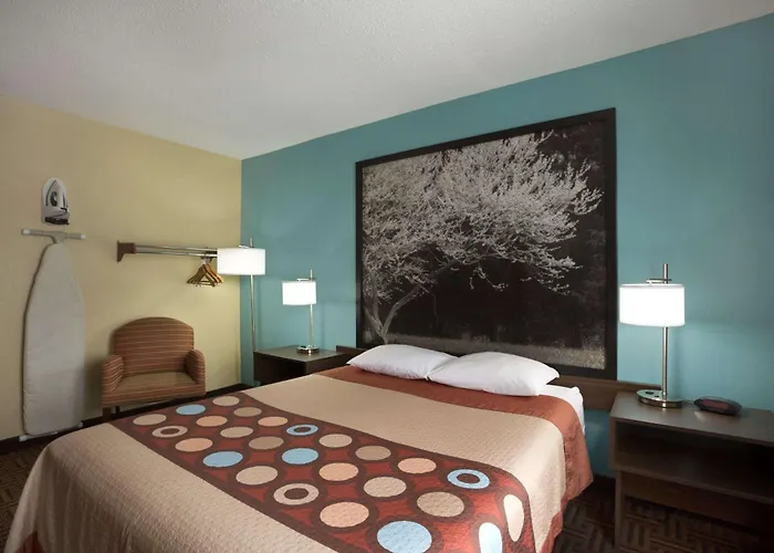 Super 8 By Wyndham Mount Vernon, Il