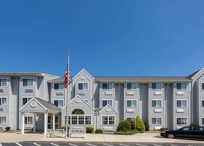Microtel Inn & Suites By Wyndham Hillsborough