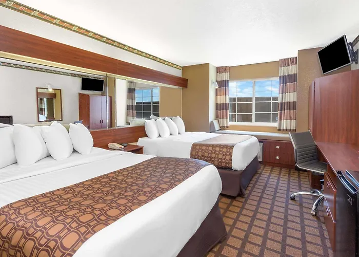 Microtel Inn & Suites By Wyndham Green Bay