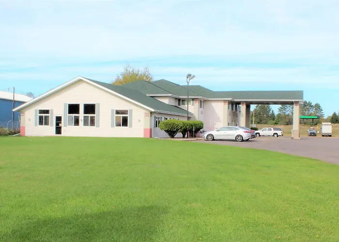 Amerivu Inn & Suites Cumberland
