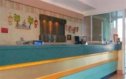 Knights Inn - Bradenton