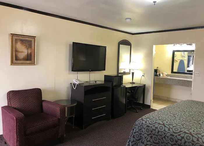 Flamingo Inn