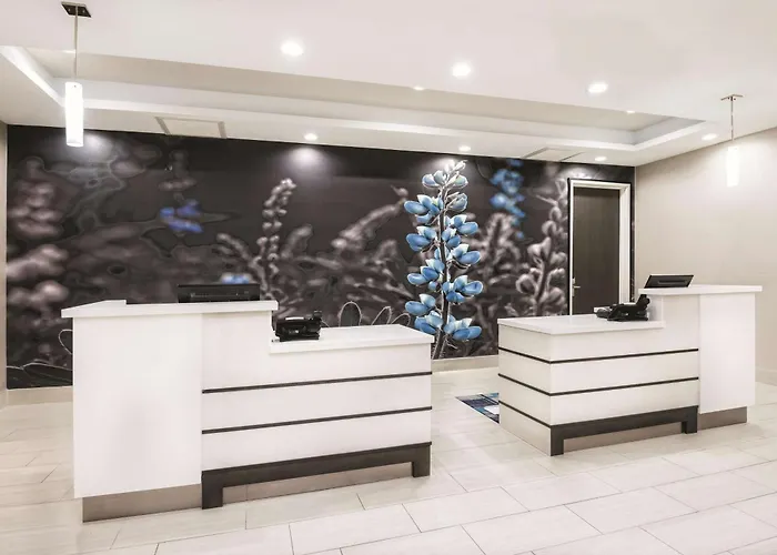 La Quinta By Wyndham Odessa North - Sienna Tower