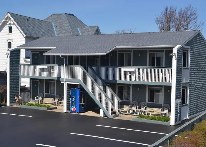 The Ship Motel