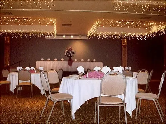 Holiday Inn Rome-Skytop Center